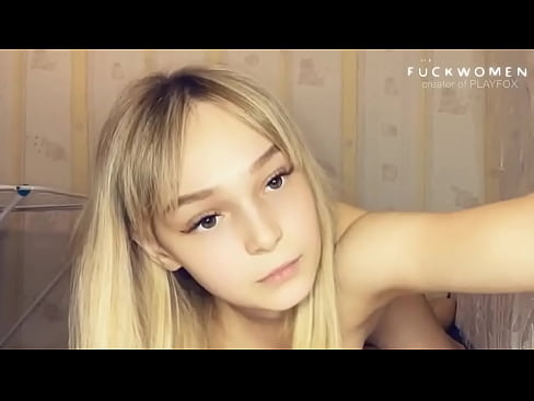 ❤️ Nezasita učenica daje simpatičnu pulsirajuću oralnu kremu koleginici iz razreda Kurve kod nas ️❤